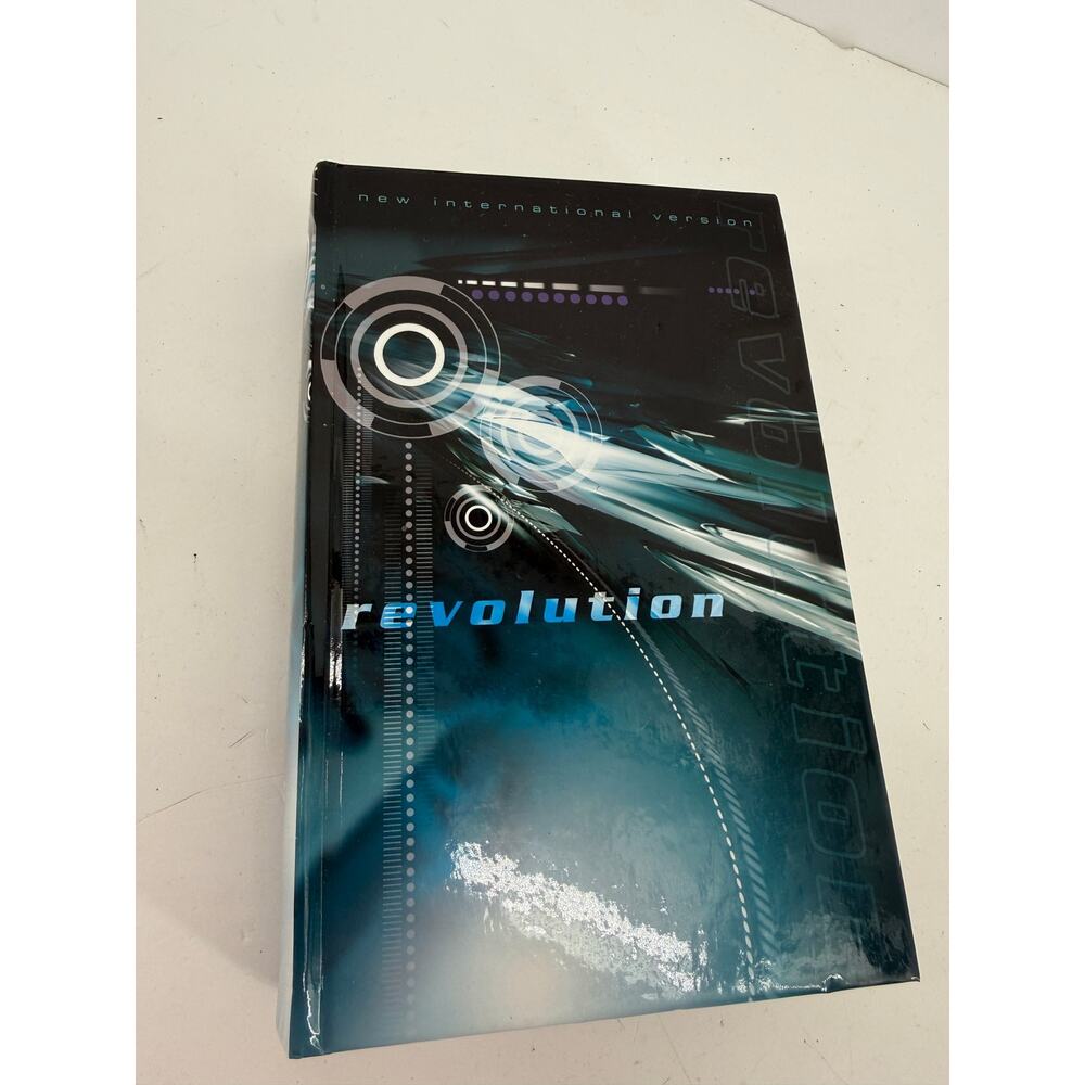 NIV Revolution Bible Teen Guys Youth Study New International Version Zondervan